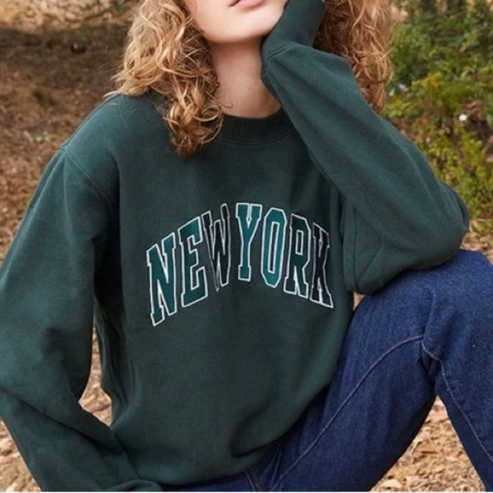 Green Brandy Melville New York Sweatshirt